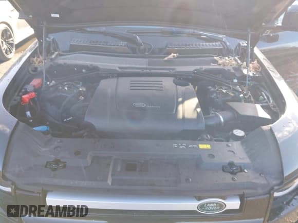 ✅ 2020 Land Rover Defender S • VIN: SALEJ7EX6L2033362 • Lot: 41726997. Wystawiony na IAAI z przebiegiem 43 777 mil. Bezpłatny archiwum sprzedaży aukcyjnych z USA i szczegółowy raport historii pojazdu na DreamBid. Zdjęcie 10.