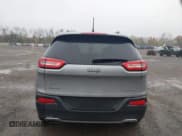 ✅ 2018 Jeep Cherokee Limited • VIN: 1C4PJMDX3JD598069 • Lot: 43547690. Wystawiony na IAAI z przebiegiem 115 051 mil. Bezpłatny archiwum sprzedaży aukcyjnych z USA i szczegółowy raport historii pojazdu na DreamBid. Zdjęcie 16.