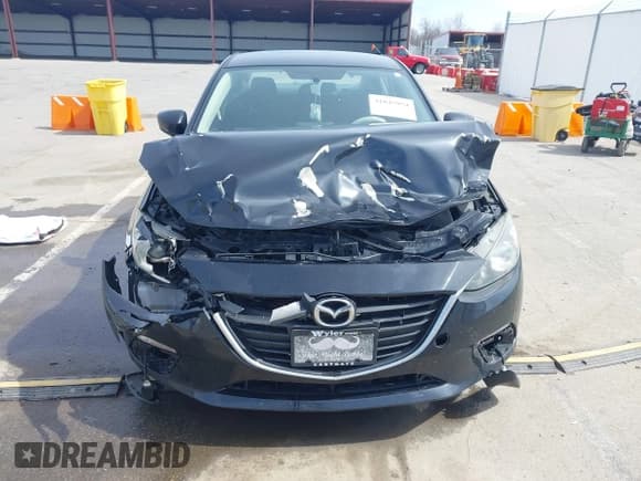 ✅ 2014 Mazda 3 i SV • VIN: JM1BM1T70E1173935 • Лот: 41845954. Опубликован ранее на IAAI с пробегом 218 099 миль. Бесплатный доступ к архиву аукционных продаж из США и подробный отчёт об истории автомобиля на DreamBid. Изображение 12.