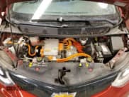 ✅ 2017 Chevrolet Bolt EV Premier • VIN: 1G1FX6S0XH4160017 • Lot: 45235165. Wystawiony na Copart z przebiegiem 95 692 mil. Bezpłatny archiwum sprzedaży aukcyjnych z USA i szczegółowy raport historii pojazdu na DreamBid. Zdjęcie 11.