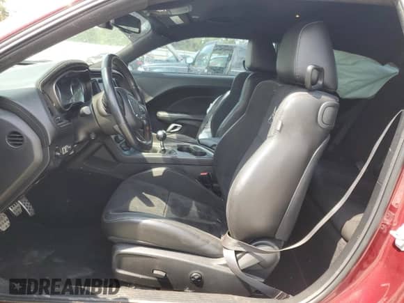 2021 Dodge Challenger R/T Scat Pack Widebody z VIN 2C3CDZFJ4MH640708, wystawiony jako Copart lot #80983095 z przebiegiem 32 335 mil mil oraz Szkoda całkowita • Salvage title. Historia ofert i sprzedaży dostępna na DreamBid. Obrazek 7.