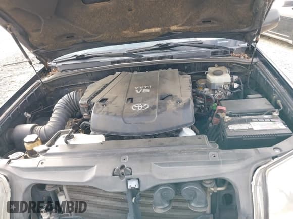 ✅ 2003 Toyota 4Runner SR5 • VIN: JTEBU14R238007075 • Lot: 42882285. Listed on IAAI with 245,122 mi. Free auction sales archive from the USA and detailed vehicle history report at DreamBid. Image 10.