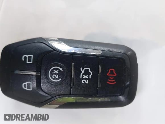 ✅ 2013 Lincoln MKZ • VIN: 3LN6L2G98DR805750 • Лот: 43587505. Опубликован ранее на IAAI с пробегом 194 459 миль. Бесплатный доступ к архиву аукционных продаж из США и подробный отчёт об истории автомобиля на DreamBid. Изображение 11.