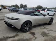 ✅ 2020 Aston Martin DB11 • VIN: SCFRMFCW5LGM08456 • Лот: 78863454. Опубликован ранее на Copart с пробегом Не указан. Бесплатный доступ к архиву аукционных продаж из США и подробный отчёт об истории автомобиля на DreamBid. Изображение 3.