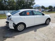 ✅ 2020 Kia Rio S • VIN: 3KPA24AD2LE330497 • Lot: 91654445. Wystawiony na Copart z przebiegiem 56 883 mil. Bezpłatny archiwum sprzedaży aukcyjnych z USA i szczegółowy raport historii pojazdu na DreamBid. Zdjęcie 3.