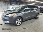 ✅ 2015 Ford Escape SE • VIN: 1FMCU0GX6FUB33606 • Lot: 92239755. Listed on Copart with 229,358 mi. Free auction sales archive from the USA and detailed vehicle history report at DreamBid. Image 1.