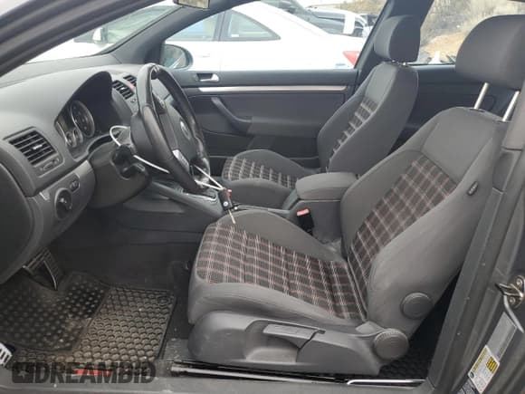 ✅ 2006 Volkswagen Golf GTI • VIN: WVWFV71K96W086810 • Lot: 78456754. Listed on Copart with 71,988 mi. Free auction sales archive from the USA and detailed vehicle history report at DreamBid. Image 7.