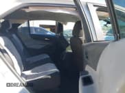 ✅ 2022 Chevrolet Equinox LS • VIN: 3GNAXHEV5NS215173 • Lot: 43614181. Wystawiony na IAAI z przebiegiem 63 220 mil. Bezpłatny archiwum sprzedaży aukcyjnych z USA i szczegółowy raport historii pojazdu na DreamBid. Zdjęcie 8.