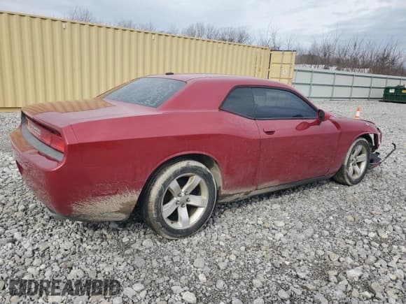 ✅ 2013 Dodge Challenger Rallye Redline • VIN: 2C3CDYAG5DH520860 • Lot: 46846235. Wystawiony na Copart z przebiegiem 103 899 mil. Bezpłatny archiwum sprzedaży aukcyjnych z USA i szczegółowy raport historii pojazdu na DreamBid. Zdjęcie 3.