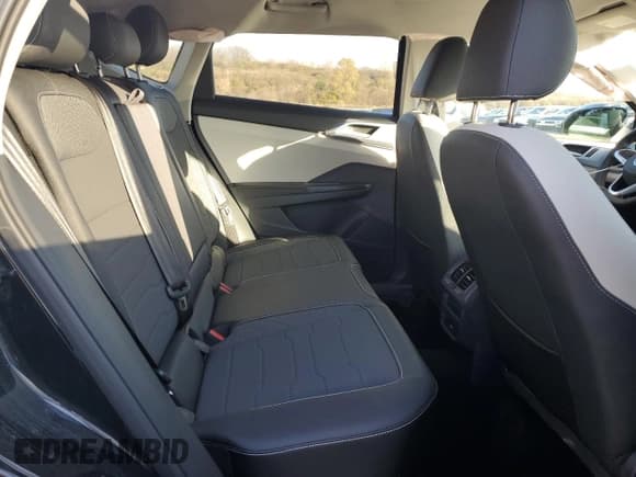 ✅ 2025 Volkswagen Taos SE • VIN: 3VVSC7B22SM044946 • Лот: 92532525. Опубликован ранее на Copart с пробегом 9 639 миль. Бесплатный доступ к архиву аукционных продаж из США и подробный отчёт об истории автомобиля на DreamBid. Изображение 11.