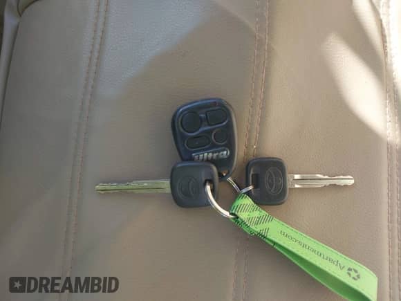 2004 Toyota Highlander с VIN JTEHD21A640029868, выставлен на аукционе IAAI как лот 43087605 с пробегом 294 164 миль миль и . История ставок и продаж доступна на DreamBid. Изображение 11.