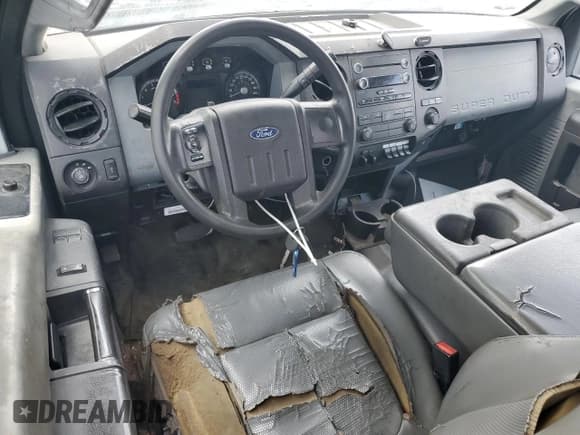 ✅ 2015 Ford F-350 • VIN: 1FD8X3F6XFEC34388 • Лот: 70687695. Опубликован ранее на Copart с пробегом Не указан. Бесплатный доступ к архиву аукционных продаж из США и подробный отчёт об истории автомобиля на DreamBid. Изображение 8.