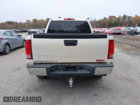 ✅ 2013 GMC Sierra 1500 SLE • VIN: 3GTP2VE70DG301560 • Лот: 43567798. Опубликован ранее на IAAI с пробегом 147 389 миль. Бесплатный доступ к архиву аукционных продаж из США и подробный отчёт об истории автомобиля на DreamBid. Изображение 16.