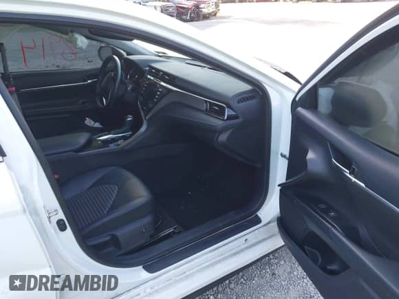 2020 Toyota Camry Hybrid SE z VIN 4T1J31AK6LU536333, wystawiony jako IAAI lot #43088914 z przebiegiem 73 421 mil mil oraz . Historia ofert i sprzedaży dostępna na DreamBid. Obrazek 5.