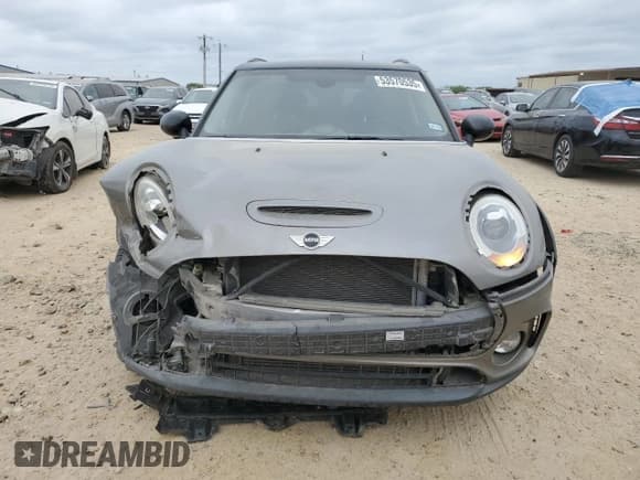✅ 2018 MINI Clubman Cooper S • VIN: WMWLN9C5XJ2E50867 • Lot: 53570535. Wystawiony na Copart z przebiegiem 89 595 mil. Bezpłatny archiwum sprzedaży aukcyjnych z USA i szczegółowy raport historii pojazdu na DreamBid. Zdjęcie 5.