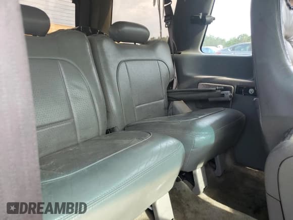 ✅ 1996 Ford Explorer Eddie Bauer • VIN: 1FMCU22X6TUB13953 • Lot: 57425965. Wystawiony na Copart z przebiegiem 296 836 mil. Bezpłatny archiwum sprzedaży aukcyjnych z USA i szczegółowy raport historii pojazdu na DreamBid. Zdjęcie 10.