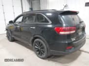 ✅ 2019 Kia Sorento LX • VIN: 5XYPGDA54KG584282 • Lot: 42505080. Listed on IAAI with 83,431 mi. Free auction sales archive from the USA and detailed vehicle history report at DreamBid. Image 3.