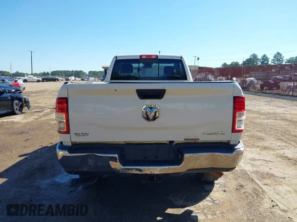 ✅ 2019 Ram 2500 Tradesman • VIN: 3C6MR5AJ0KG539168 • Лот: 43376292. Опубликован ранее на IAAI с пробегом 92 190 миль. Бесплатный доступ к архиву аукционных продаж из США и подробный отчёт об истории автомобиля на DreamBid. Изображение 16.