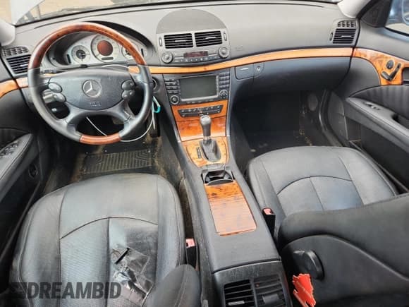 ✅ 2008 Mercedes-Benz E 550 • VIN: WDBUF90X28B280438 • Lot: 66158345. Listed on Copart with Not provided. Free auction sales archive from the USA and detailed vehicle history report at DreamBid. Image 8.