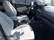 ✅ 2022 Hyundai Kona SEL • VIN: KM8K62AB9NU820429 • Lot: 43267204. Listed on IAAI with 79,824 mi. Free auction sales archive from the USA and detailed vehicle history report at DreamBid. Image 5.