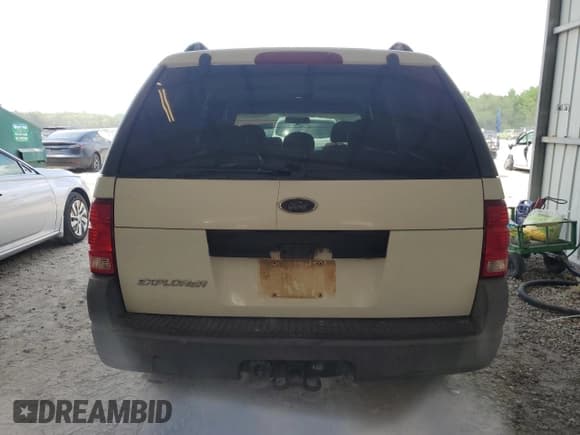 ✅ 2003 Ford Explorer XLS • VIN: 1FMZU72K43ZB14002 • Lot: 54345655. Listed on Copart with 161,924 mi. Free auction sales archive from the USA and detailed vehicle history report at DreamBid. Image 6.