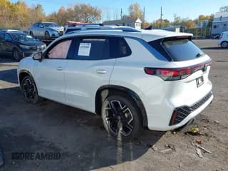 ✅ 2025 Volkswagen Tiguan SEL R-Line • VIN: 3VVLR7RM0SM033339 • Lot: 43539565. Wystawiony na IAAI z przebiegiem 1 001 mil. Bezpłatny archiwum sprzedaży aukcyjnych z USA i szczegółowy raport historii pojazdu na DreamBid. Zdjęcie 3.