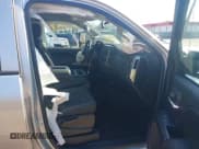 ✅ 2017 Chevrolet Silverado 2500HD LT • VIN: 1GC1KVEY7HF169306 • Lot: 41984377. Wystawiony na IAAI z przebiegiem 198 184 mil. Bezpłatny archiwum sprzedaży aukcyjnych z USA i szczegółowy raport historii pojazdu na DreamBid. Zdjęcie 5.