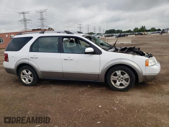 ✅ 2005 Ford Freestyle SEL • VIN: 1FMZK05105GA41001 • Лот: 68325235. Опубликован ранее на Copart с пробегом Не указан. Бесплатный доступ к архиву аукционных продаж из США и подробный отчёт об истории автомобиля на DreamBid. Изображение 4.