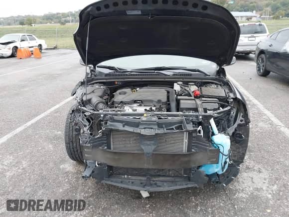 2025 Chevrolet Malibu LT with VIN 1G1ZD5STXSF155079, listed as a IAAI auction lot 43426621 with 18,484 mi miles and . Bid and sale history available at DreamBid. Image 10.