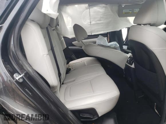 ✅ 2023 Hyundai Tucson Limited • VIN: 5NMJE3AE5PH208581 • Lot: 65725534. Wystawiony na Copart z przebiegiem 16 900 mil. Bezpłatny archiwum sprzedaży aukcyjnych z USA i szczegółowy raport historii pojazdu na DreamBid. Zdjęcie 11.