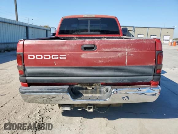 ✅ 2002 Dodge 2500 • VIN: 3B7KC23692M205036 • Lot: 81846495. Wystawiony na Copart z przebiegiem 460 603 mil. Bezpłatny archiwum sprzedaży aukcyjnych z USA i szczegółowy raport historii pojazdu na DreamBid. Zdjęcie 6.