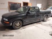 ✅ 2002 Chevrolet S-10 LS • VIN: 1GCCS19W628260671 • Лот: 41555365. Опубликован ранее на IAAI с пробегом 160 464 миль. Бесплатный доступ к архиву аукционных продаж из США и подробный отчёт об истории автомобиля на DreamBid. Изображение 2.