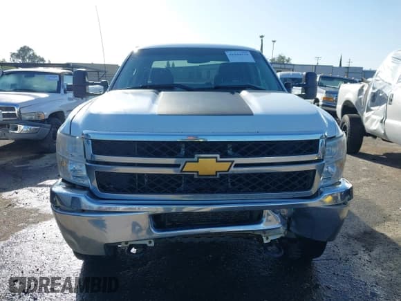 ✅ 2013 Chevrolet Silverado 2500HD Work Truck • VIN: 1GC2KVCGXDZ403672 • Lot: 41944179. Listed on IAAI with 232,436 mi. Free auction sales archive from the USA and detailed vehicle history report at DreamBid. Image 12.