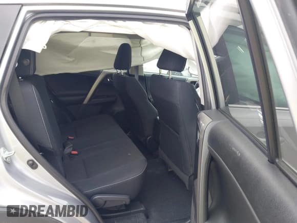 ✅ 2017 Toyota RAV4 XLE • VIN: 2T3RFREV1HW616523 • Lot: 42126517. Listed on IAAI with 202,392 mi. Free auction sales archive from the USA and detailed vehicle history report at DreamBid. Image 8.