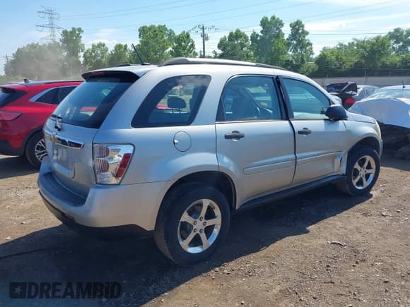 ✅ 2007 Chevrolet Equinox LS • VIN: 2CNDL13F176086995 • Лот: 42650846. Опубликован ранее на IAAI с пробегом 163 644 миль. Бесплатный доступ к архиву аукционных продаж из США и подробный отчёт об истории автомобиля на DreamBid. Изображение 4.