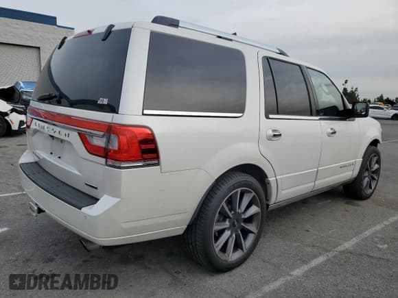 ✅ 2016 Lincoln Navigator Reserve • VIN: 5LMJJ2KT3GEL01730 • Lot: 83824874. Listed on Copart with 75,054 mi. Free auction sales archive from the USA and detailed vehicle history report at DreamBid. Image 3.