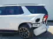 2023 Chevrolet Tahoe RST z VIN 1GNSKRKL7PR524774, wystawiony jako IAAI lot #42086221 z przebiegiem 38 124 mil mil oraz . Historia ofert i sprzedaży dostępna na DreamBid. Obrazek 6.