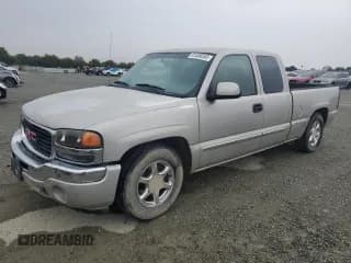 ✅ 2006 GMC Sierra 1500 SLE1 • VIN: 1GTEC19T36Z125367 • Лот: 81338355. Опубликован ранее на Copart с пробегом 193 358 миль. Бесплатный доступ к архиву аукционных продаж из США и подробный отчёт об истории автомобиля на DreamBid. Изображение 1.