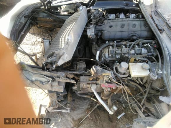 ✅ 2014 Chevrolet Corvette Z51 3LT • VIN: 1G1YL2D76E5122605 • Lot: 43039414. Wystawiony na IAAI z przebiegiem 28 165 mil. Bezpłatny archiwum sprzedaży aukcyjnych z USA i szczegółowy raport historii pojazdu na DreamBid. Zdjęcie 10.