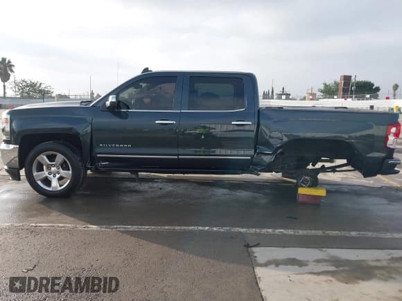 ✅ 2017 Chevrolet Silverado 1500 LTZ • VIN: 3GCPCSECXHG256495 • Лот: 43538680. Опубликован ранее на IAAI с пробегом 97 276 миль. Бесплатный доступ к архиву аукционных продаж из США и подробный отчёт об истории автомобиля на DreamBid. Изображение 15.