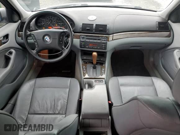 2000 BMW 3 Series 323i with VIN WBAAM3338YFP66290, listed as a Copart auction lot 41625645 with 76,709 mi miles and Salvage title. Bid and sale history available at DreamBid. Image 8.