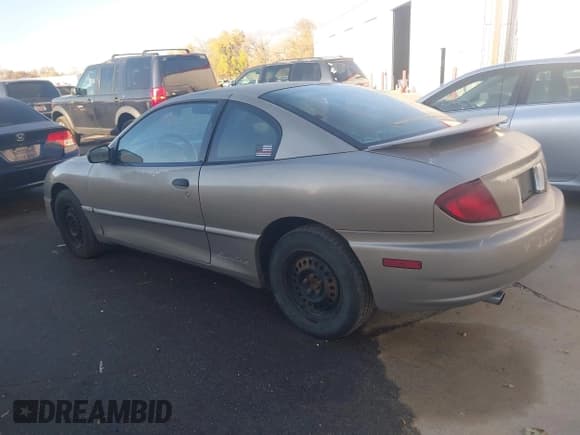✅ 2003 Pontiac Sunfire • VIN: 1G2JB12F537345112 • Lot: 43624279. Listed on IAAI with 315,164 mi. Free auction sales archive from the USA and detailed vehicle history report at DreamBid. Image 3.