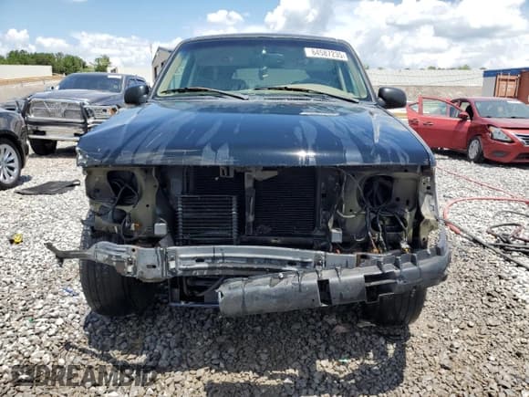 ✅ 1999 Ford Explorer XLT • VIN: 1FMZU32E9XZB17955 • Lot: 64587235. Wystawiony na Copart z przebiegiem 225 873 mil. Bezpłatny archiwum sprzedaży aukcyjnych z USA i szczegółowy raport historii pojazdu na DreamBid. Zdjęcie 5.