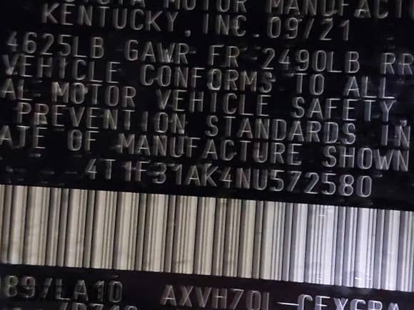 2022 Toyota Camry Hybrid XLE with VIN 4T1F31AK4NU572580, listed as a IAAI auction lot 42244158 with 69,247 mi miles and . Bid and sale history available at DreamBid. Image 9.