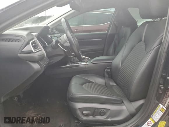 ✅ 2018 Toyota Camry SE • VIN: 4T1B11HK8JU549663 • Lot: 93957585. Listed on Copart with 181,553 mi. Free auction sales archive from the USA and detailed vehicle history report at DreamBid. Image 7.