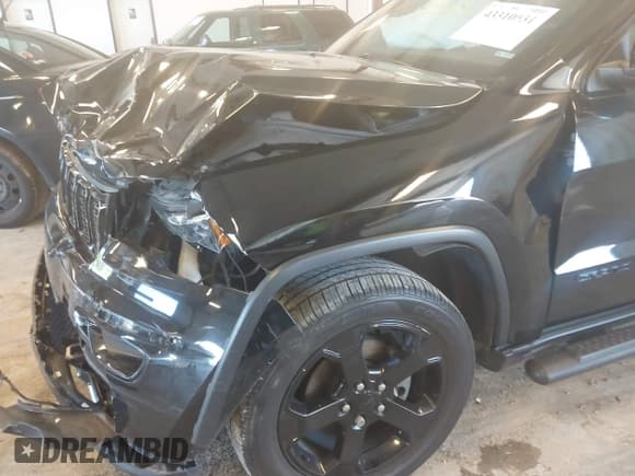 ✅ 2019 Jeep Grand Cherokee Upland • VIN: 1C4RJFAG0KC545328 • Lot: 43310031. Listed on IAAI with 76,903 mi. Free auction sales archive from the USA and detailed vehicle history report at DreamBid. Image 6.