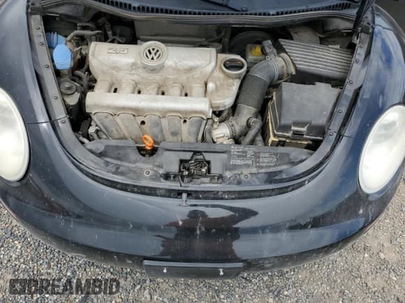 ✅ 2008 Volkswagen Beetle S • VIN: 3VWPW31C28M503767 • Lot: 63230585. Listed on Copart with 125,362 mi. Free auction sales archive from the USA and detailed vehicle history report at DreamBid. Image 12.