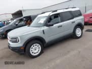 ✅ 2024 Ford Bronco Sport Heritage • VIN: 3FMCR9G61RRF40984 • Лот: 43389204. Опубликован ранее на IAAI с пробегом 8 628 миль. Бесплатный доступ к архиву аукционных продаж из США и подробный отчёт об истории автомобиля на DreamBid. Изображение 2.