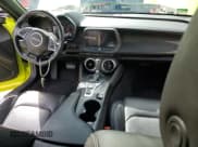 ✅ 2020 Chevrolet Camaro 2LT • VIN: 1G1FD1RS5L0145282 • Лот: 73734254. Опубликован ранее на Copart с пробегом 46 449 миль. Бесплатный доступ к архиву аукционных продаж из США и подробный отчёт об истории автомобиля на DreamBid. Изображение 8.