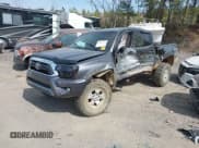 ✅ 2015 Toyota Tacoma • VIN: 5TFLU4EN9FX111322 • Lot: 41621064. Listed on IAAI with Not provided. Free auction sales archive from the USA and detailed vehicle history report at DreamBid. Image 16.